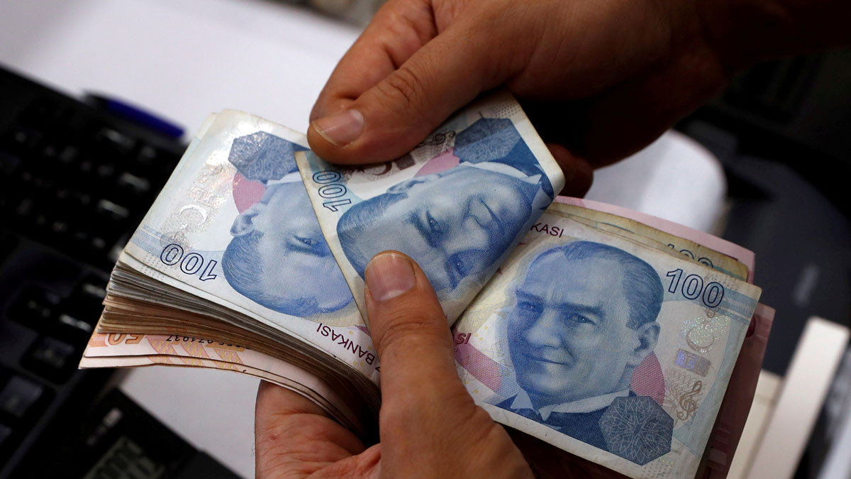 الليرة التركية ترتفع بعد خطة أردوغان لمكافحة الدولرة