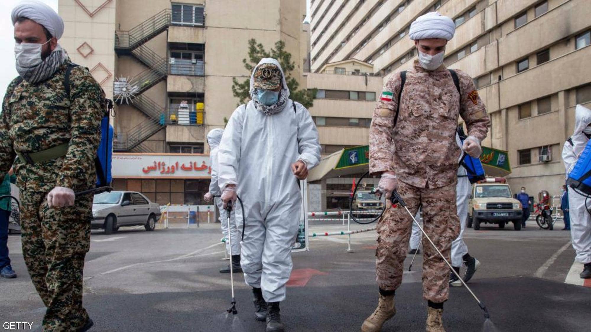 إجراء غريب.. الحرس الثوري يُصدر شهادات وفيات كورونا في إيران