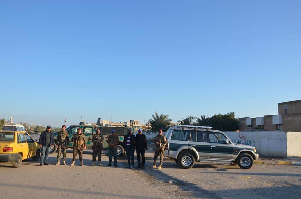 The "Blue hats" shoot and attack protesters in Iraqi cities