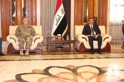 مباحثات عسكرية بين وزير الدفاع العراقي ورئيس هيأة الاركان المشتركة الامريكية