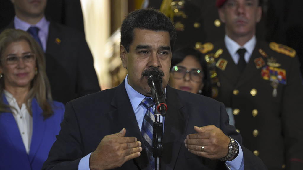 فنزويلا تعلن احباط محاولة انقلابية بمشاركة ثلاث دول
