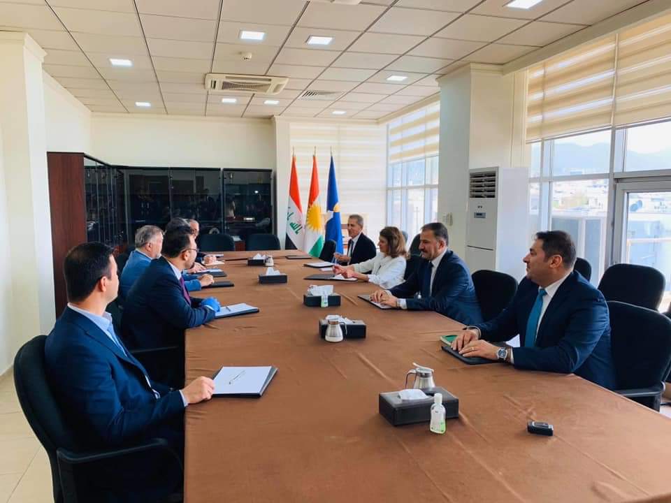 Change and PUK support decentralization in accordance with legal procedures