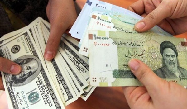 العملة الإيرانية تنهار أمام الدولار