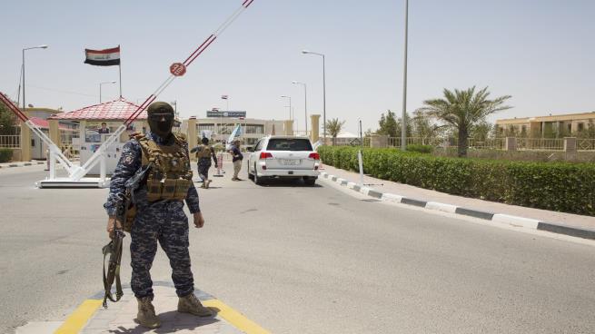 وفد عراقي إلى إيران لمحاولة وقف هجمات الكاتيوشا