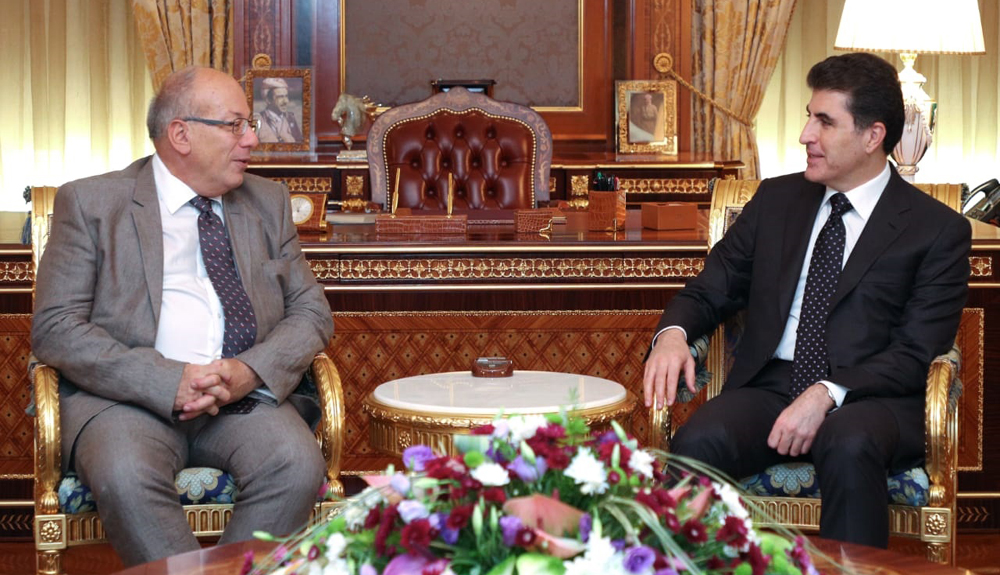 وزير الخارجية اليوناني يزور كوردستان على رأس وفد اقتصادي
