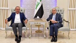 وزير الخارجية التركي يصل بغداد في زيارة غير معلنة