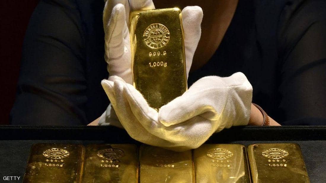 Gold rises over  as retreat in dollar yields boost allure