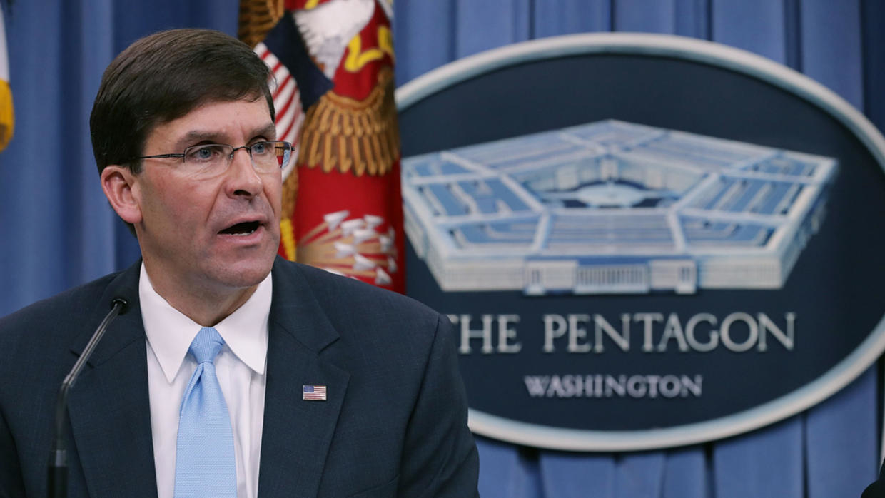 Defense Secretary of the United States arrives at Baghdad in unannounced visit