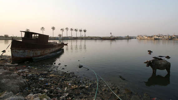 العراق يشكو لإيران تلوث شط العرب لقطعها مياه الكارون 
