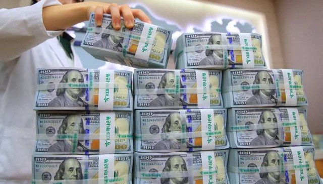 48 مليار دولار.. موقع عالمي يكشف احتياطيات العراق من العملة الصعبة
