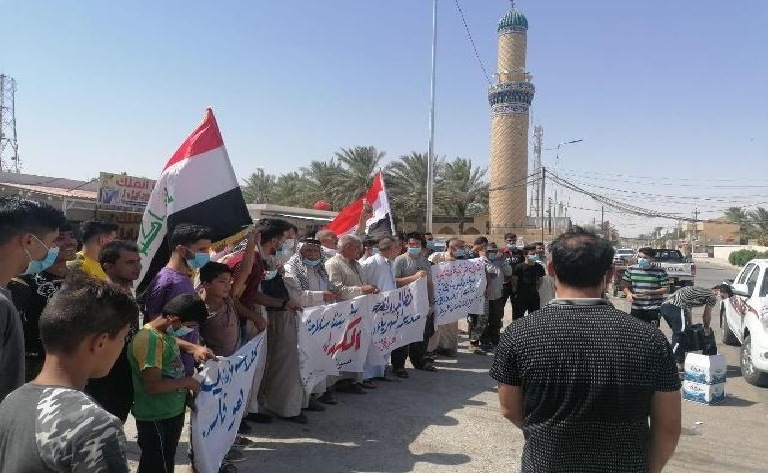 تظاهرات وقطع طرق في ديالى  تطالب بالتعيينات والخدمات  