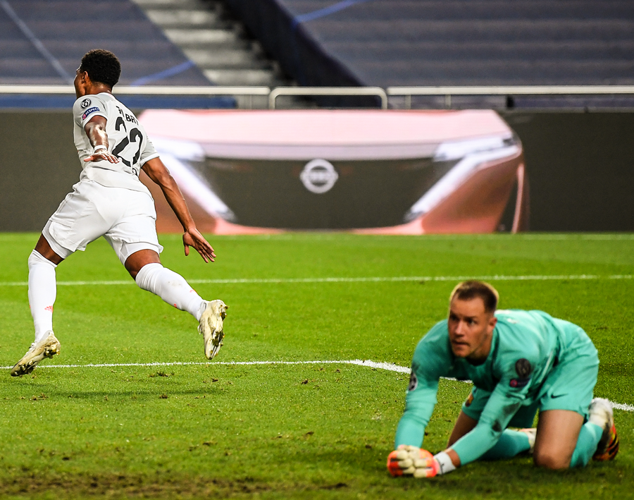 Bayern Munich destroys Barcelona in Champions League quarter-final (8-2)