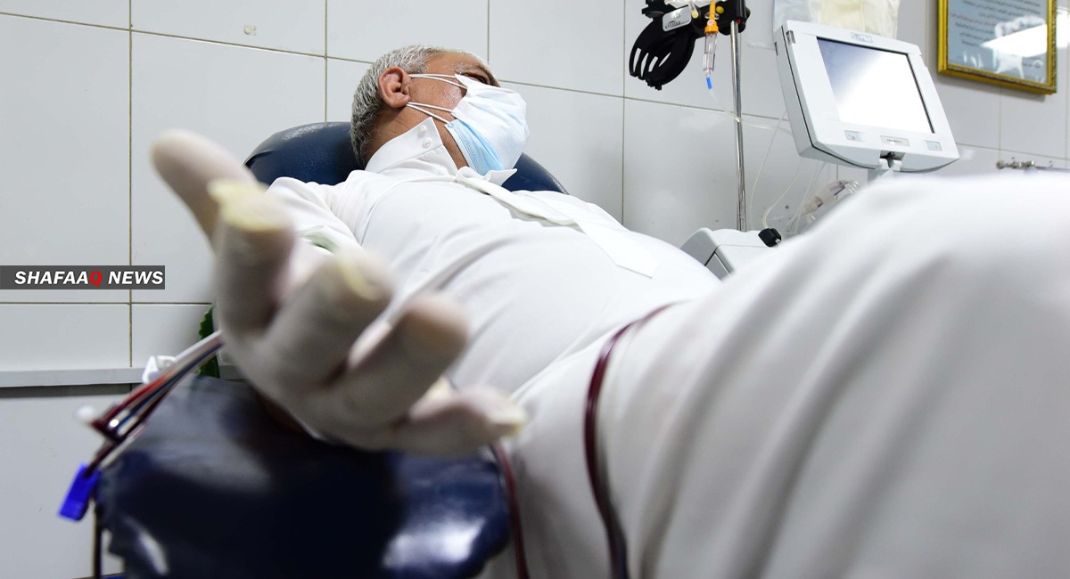 العراق يعلن علاج 15 الف مصاب بكورونا ببلازما الدم