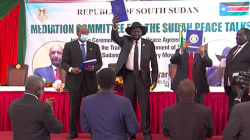 السودان يوقع اتفاق سلام تاريخياً مع جماعات متمردة