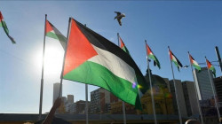 أيرلندا تعترف رسمياً بدولة فلسطين وتقيم علاقات دبلوماسية "كاملة" معها