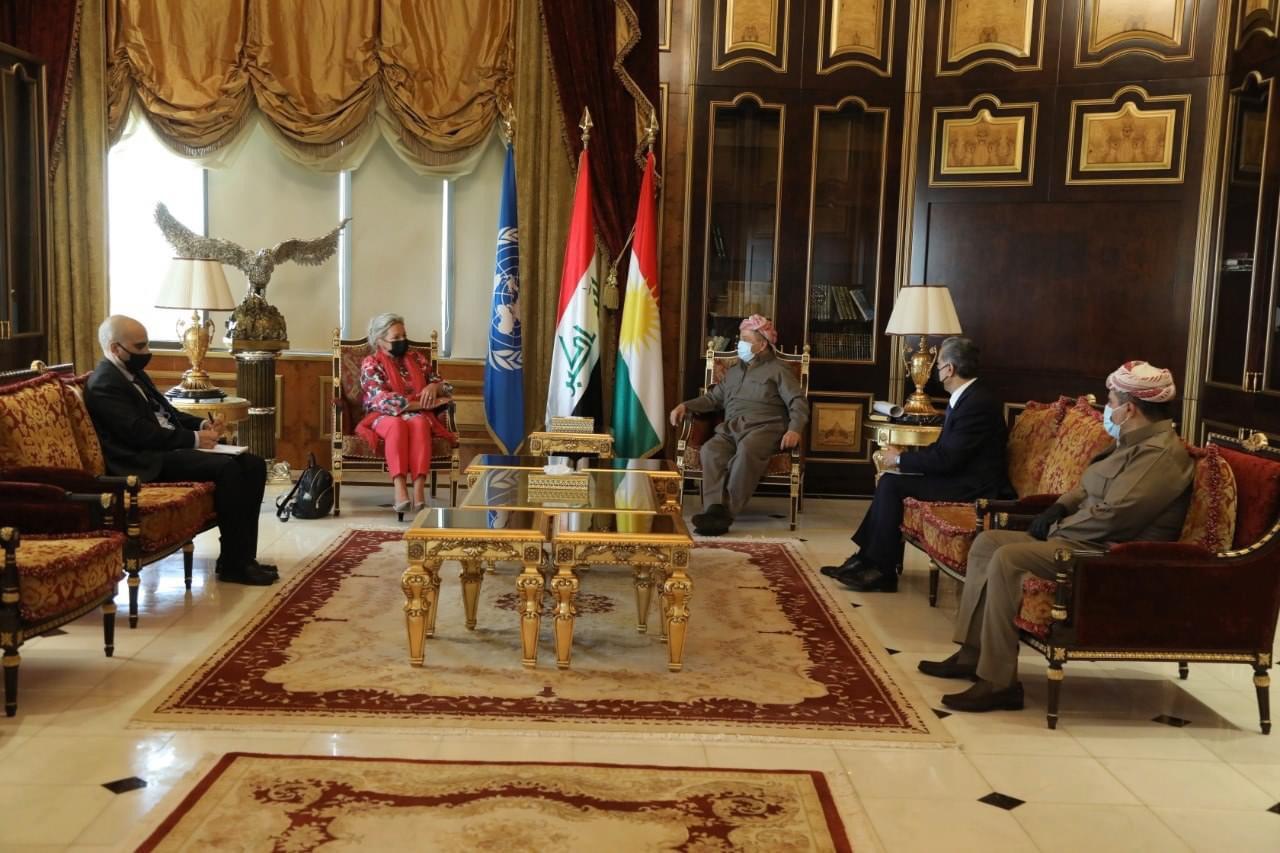 Barzani discusses the political situation with Plasschaert