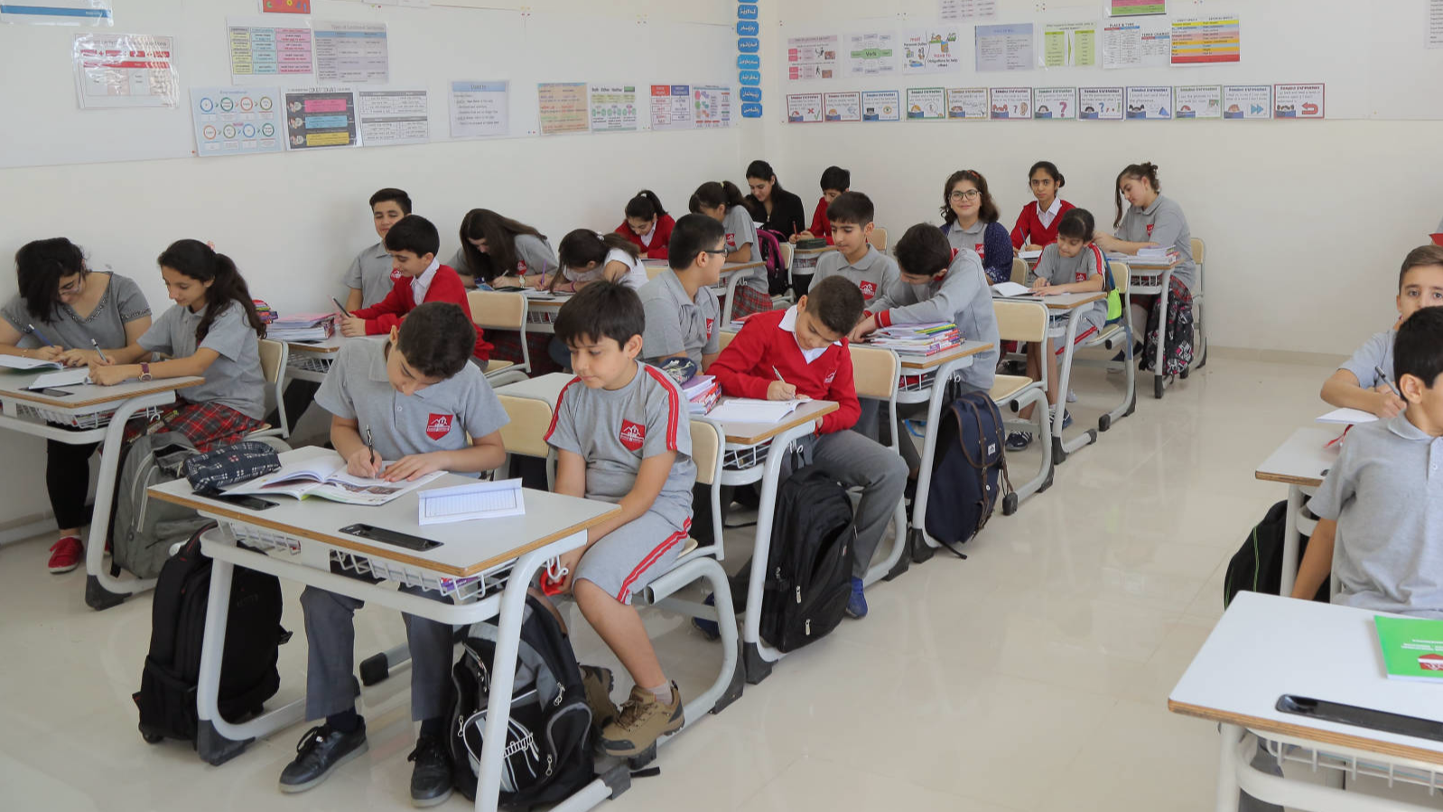 إتحاد معلمي كوردستان "قلق" من أمرين احدهما نظام التعليم اللالكتروني 