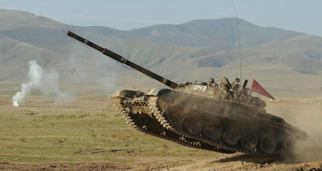 حرب تلوح في "قره باغ".. قتلى باشتباكات ضارية بين أذربيجان وأرمينيا 