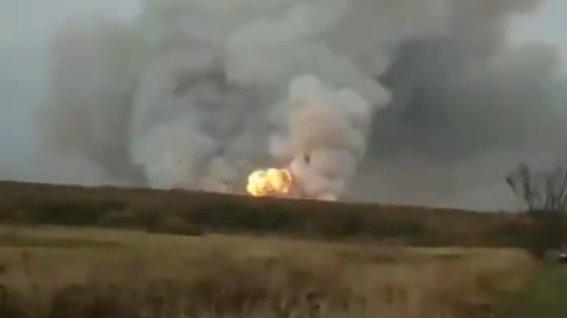 إجلاء آلاف السكان جراء انفجار ضخم في روسيا.. فيديو 