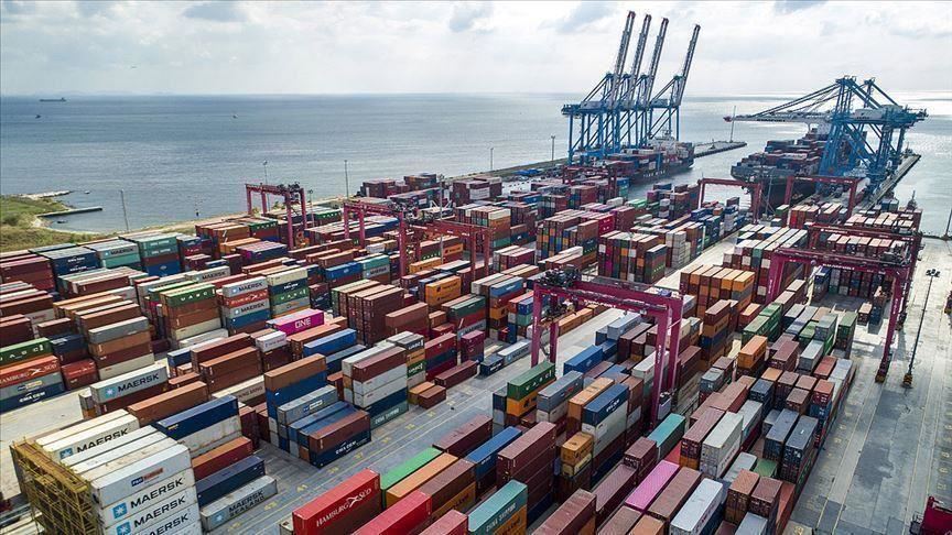 World trade rebounding slowly, outlook uncertain - U.N. report