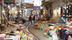 طوفان أسعار الغذاء يجرف السوق العراقية ويتحرك صوب المعدن النفيس
