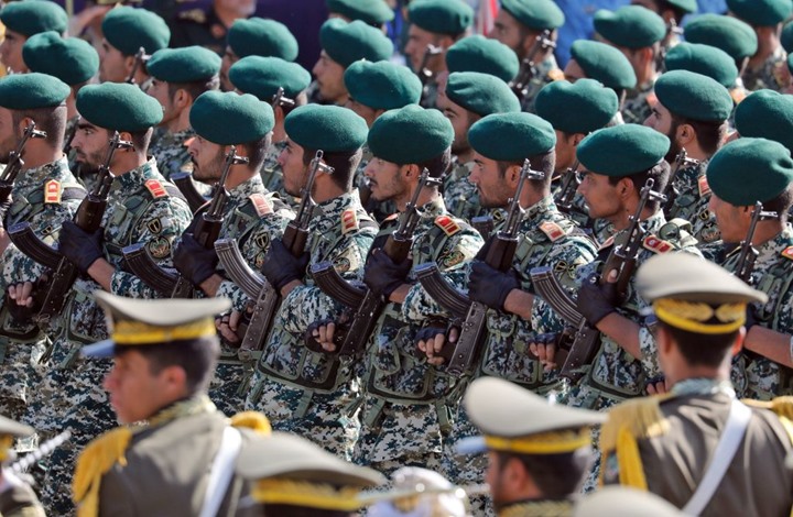 الجيش الإيراني يحذر أذربيجان وأرمينيا: ستندمان لو تجاوزتما الخطوط الحمراء