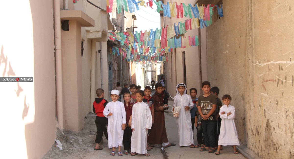 المولد النبوي "عيد ثالث" في الموصل والسكان يستذكرون "الفرح الممنوع".. صور 