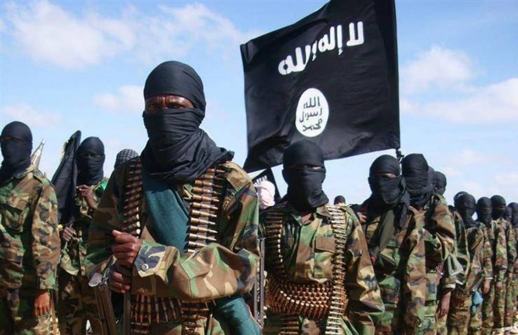 داعش يرتكب مجزرة وينحر العشرات في ملعب لكرة القدم