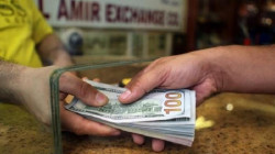 استقرار سعر صرف الدولار في بغداد وكوردستان لليوم الثاني على التوالي