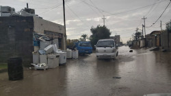 "المطر السياسي" يغرق شوارع الأنبار ويشعل غضب المواطنين من المشاريع