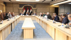 البرلمان يعد حزمة اصلاحات تتضمن "سلم رواتب جديد" وايقاف لبعض سفارات العراق 