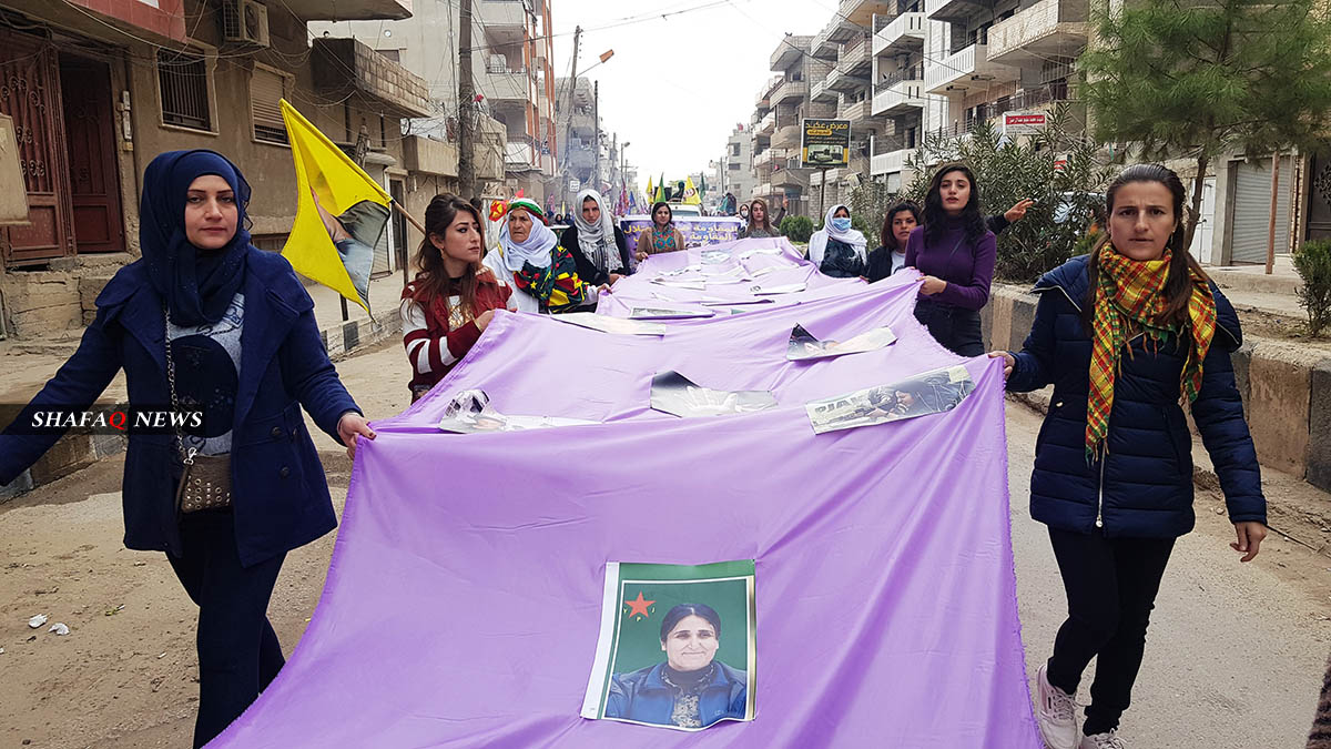 مسيرة نسوية في القامشلي في اليوم الدولي للقضاء على العنف ضد المرأة