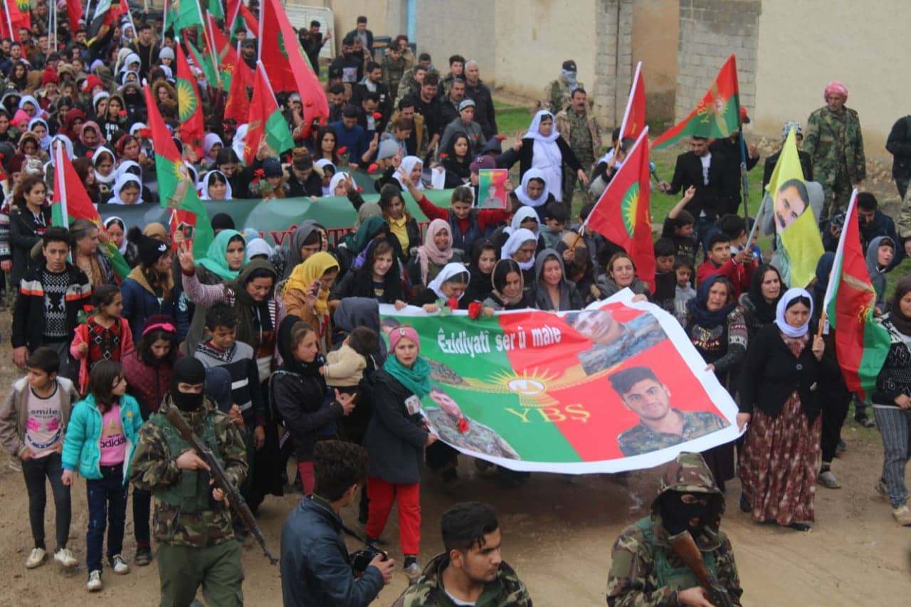PKK supporters demonstrate in Sinjar demanding the release of  Al-Shammari killers