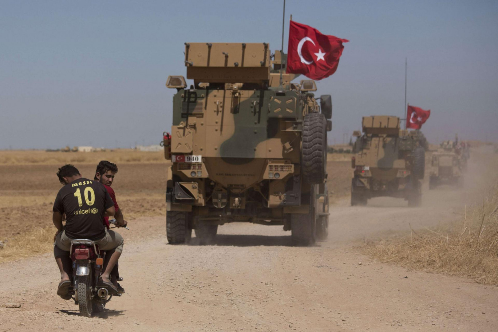 القوات التركية تنسحب من نقاط عسكرية جديدة في سوريا