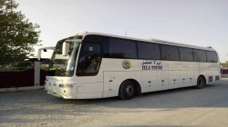 إصابتان في هجوم مسلح على حافلة شرق سوريا