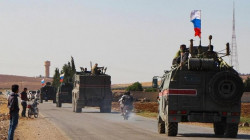 الشرطة الروسية تسير دورية عسكرية في شمال شرقي سوريا
