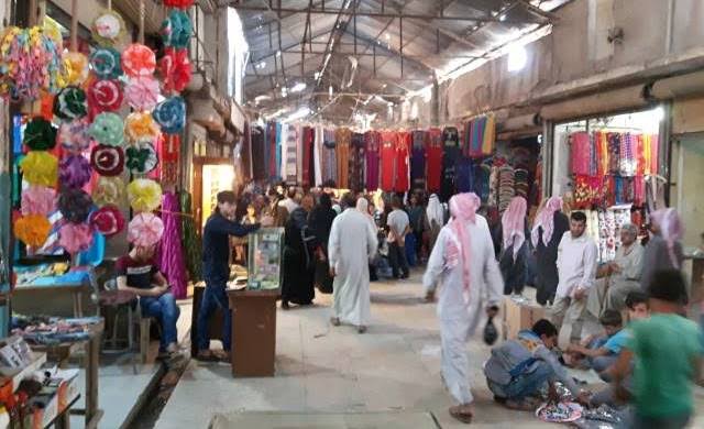 لمواجهة الغلاء.. سوق "البالة" ينتعش في ظل ارتفاع الأسعار بمنبج السورية