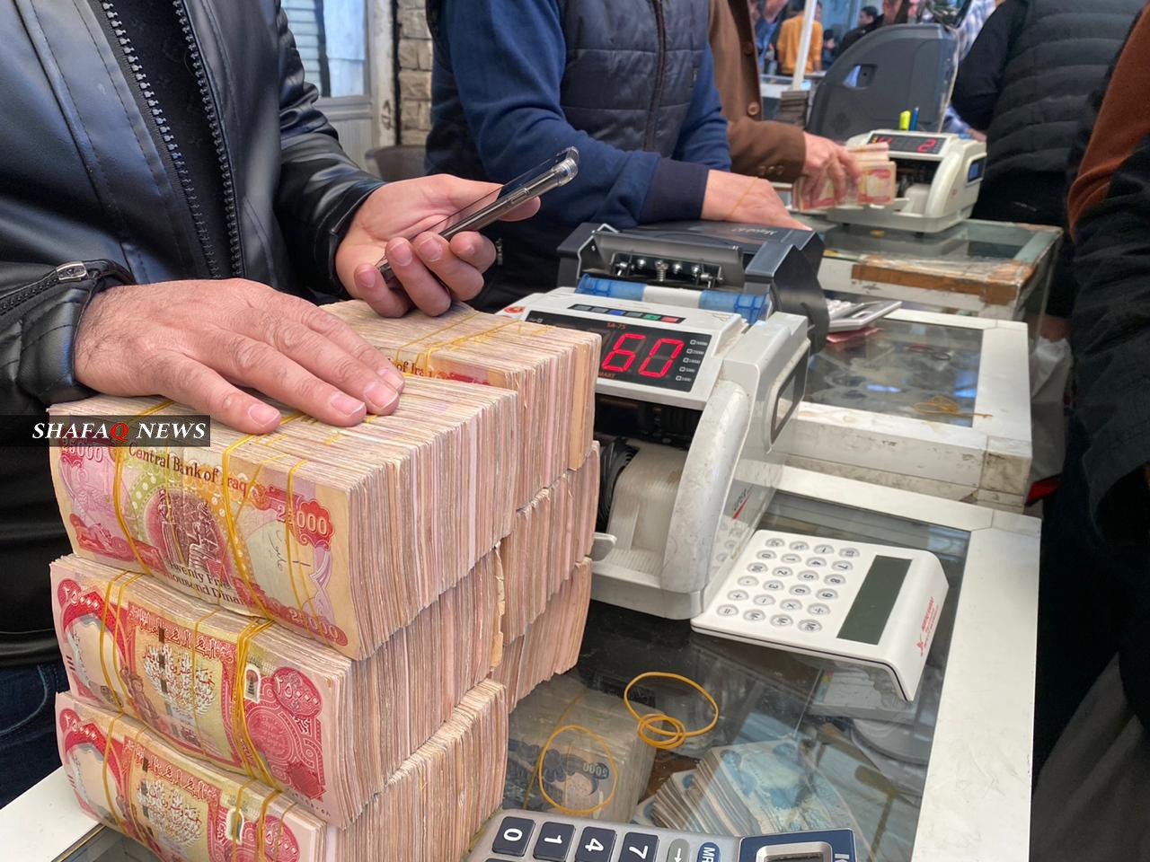 The U.S. Dollar continues its way down in Baghdad markets 1608552956546