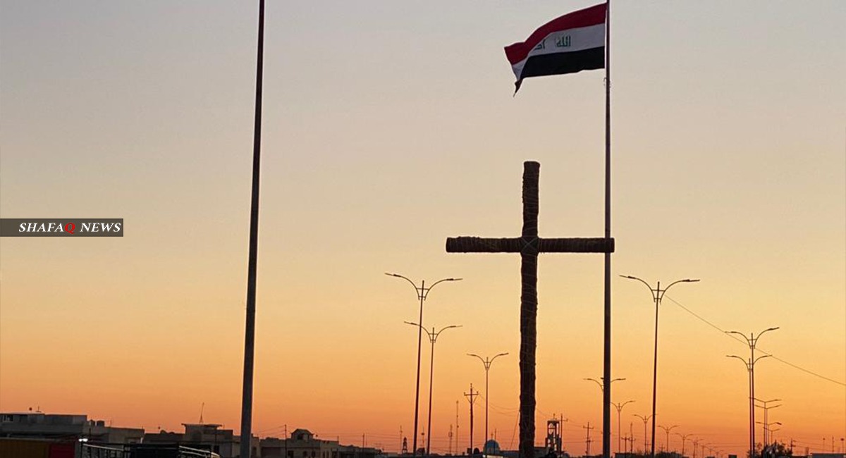 بالصور.. أمنية واحدة حاضرة في احتفالات مسيحيي العراق