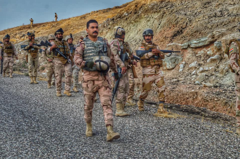 "بالهاونات والقنص".. داعش يهاجم قرى في ديالى ويصيب جنوداً عراقيين 
