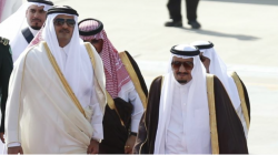 أمير قطر يتسلم رسالة من عاهل السعودية