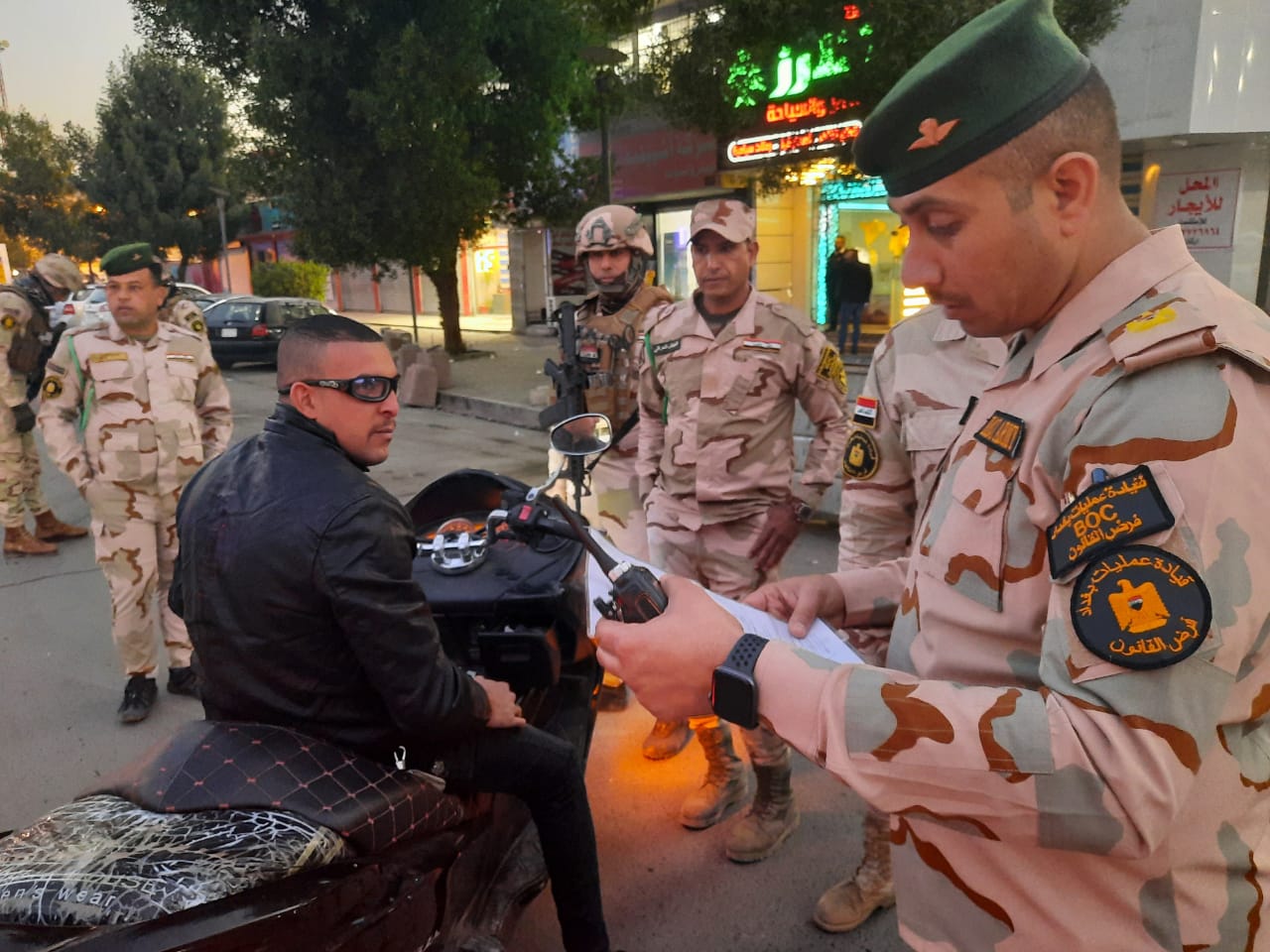 صور.. الكاظمي يوجه عمليات بغداد بتأمين الأهداف الحيوية في العاصمة