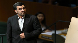 أحمدي نجاد يشيد بنظام الشاه ويتساءل: إلى متى نكون على خلاف مع أمريكا؟