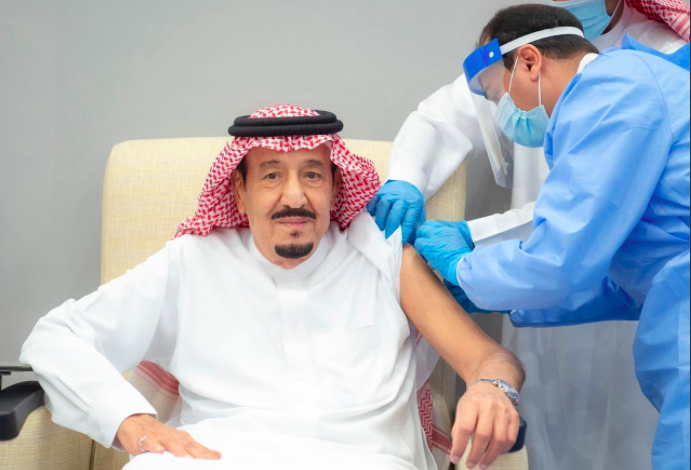Saudi king receives first dose of a coronavirus vaccine 