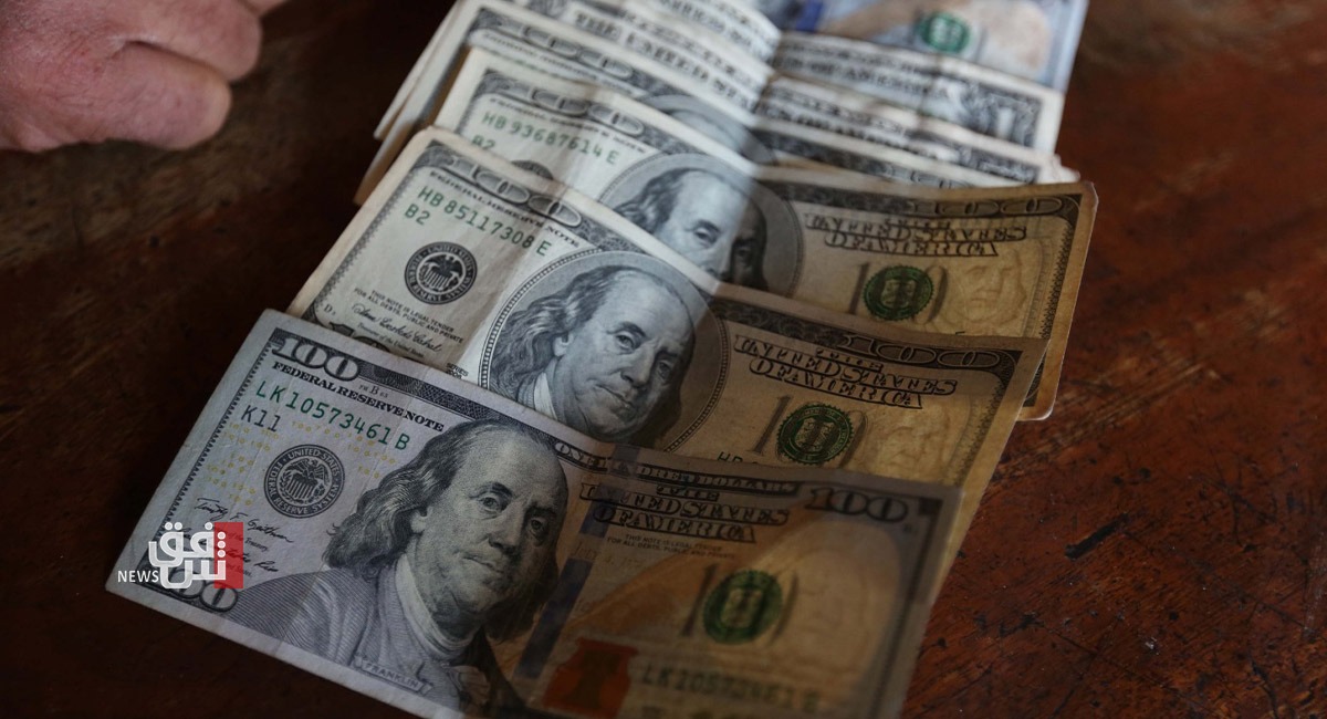 U.S. dollar buoyed amid stimulus prospects