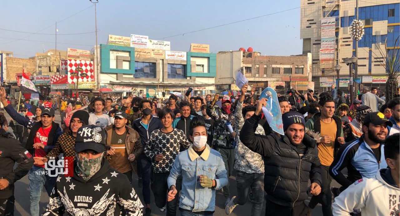 Potestors in Al-Haboubi square demand revealing the fate of activist Sajjad Al-Iraqi