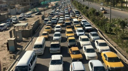 زحامات مرورية تخنق بعض المناطق في بغداد