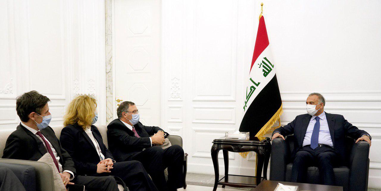 الكاظمي ورئيس توتال يبحثان تطوير قطاع الطاقة العراقي