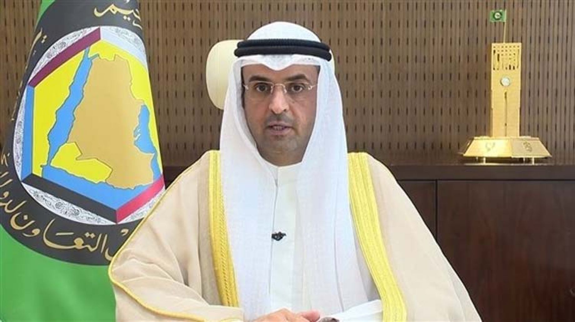 الأمين العام لمجلس التعاون الخليجي يصل العاصمة بغداد