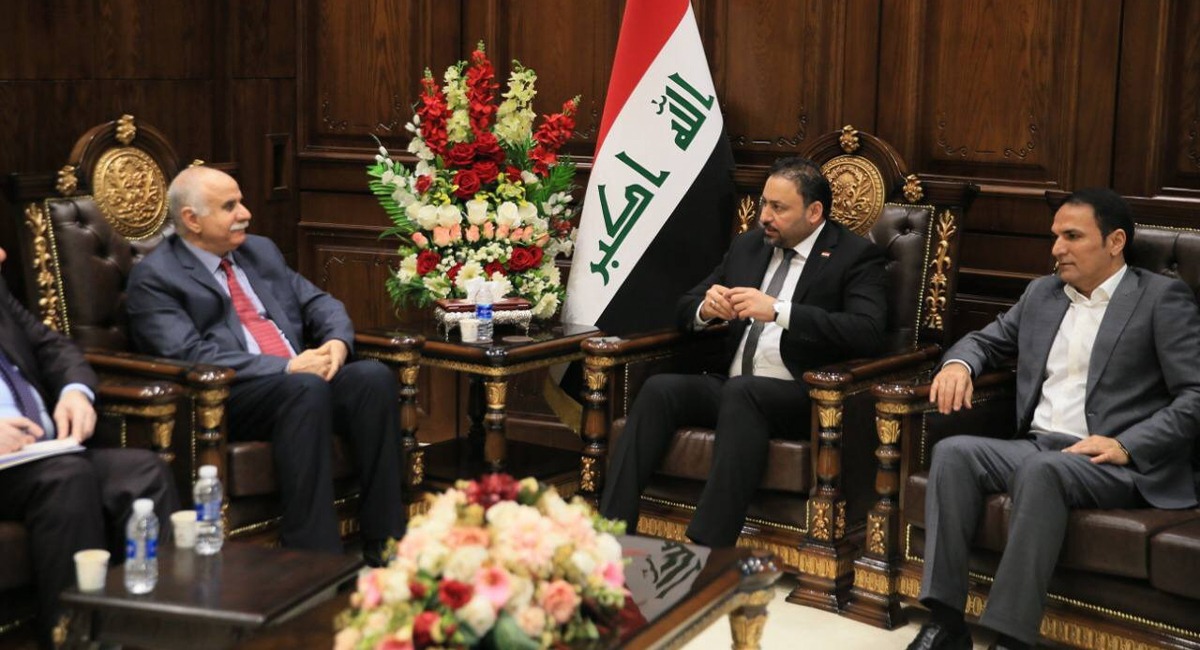 فلسطين تدعو البرلمان العراقي للإشراف على انتخاباتها التشريعية